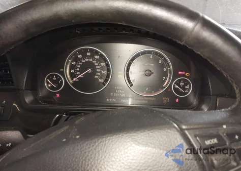 2013 BMW 528I xDrive z USA, uszkodzony, nr VIN WBAXH5C54DD112288